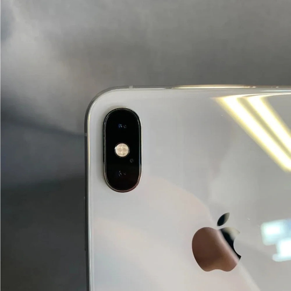 Excellent Condition - Japanese Domestic iPhone XS Max 256GB - Silver, SIM Free
